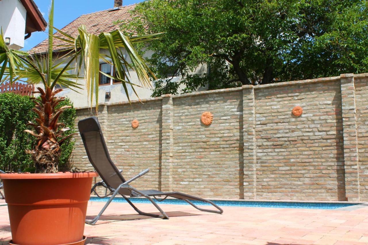 Ibolya Apartmanok Fonyód المظهر الخارجي الصورة